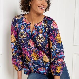 TALBOTS PLEATED SLEEVE POPLIN TOP - FLORAL MEDALLION